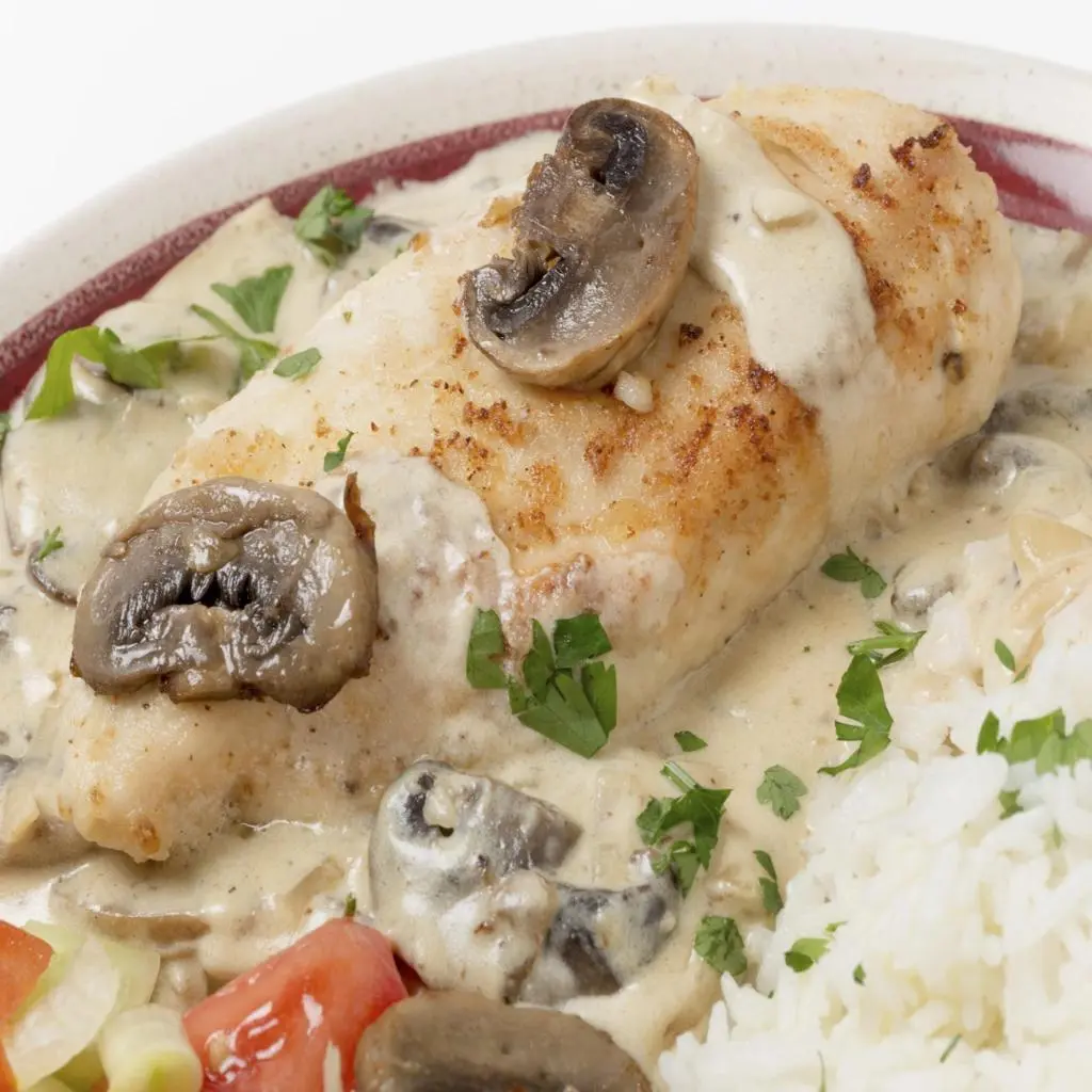 Chicken with Mushroom Sauce